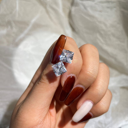 [AuraEcho]Stylish Shiny Square Center Stone Stud Earrings