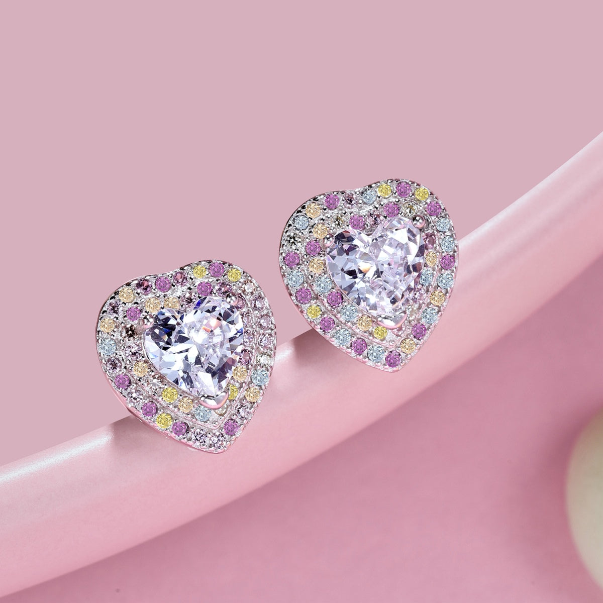 [AuraEcho]Dazzling Heart Shape Lover Earrings