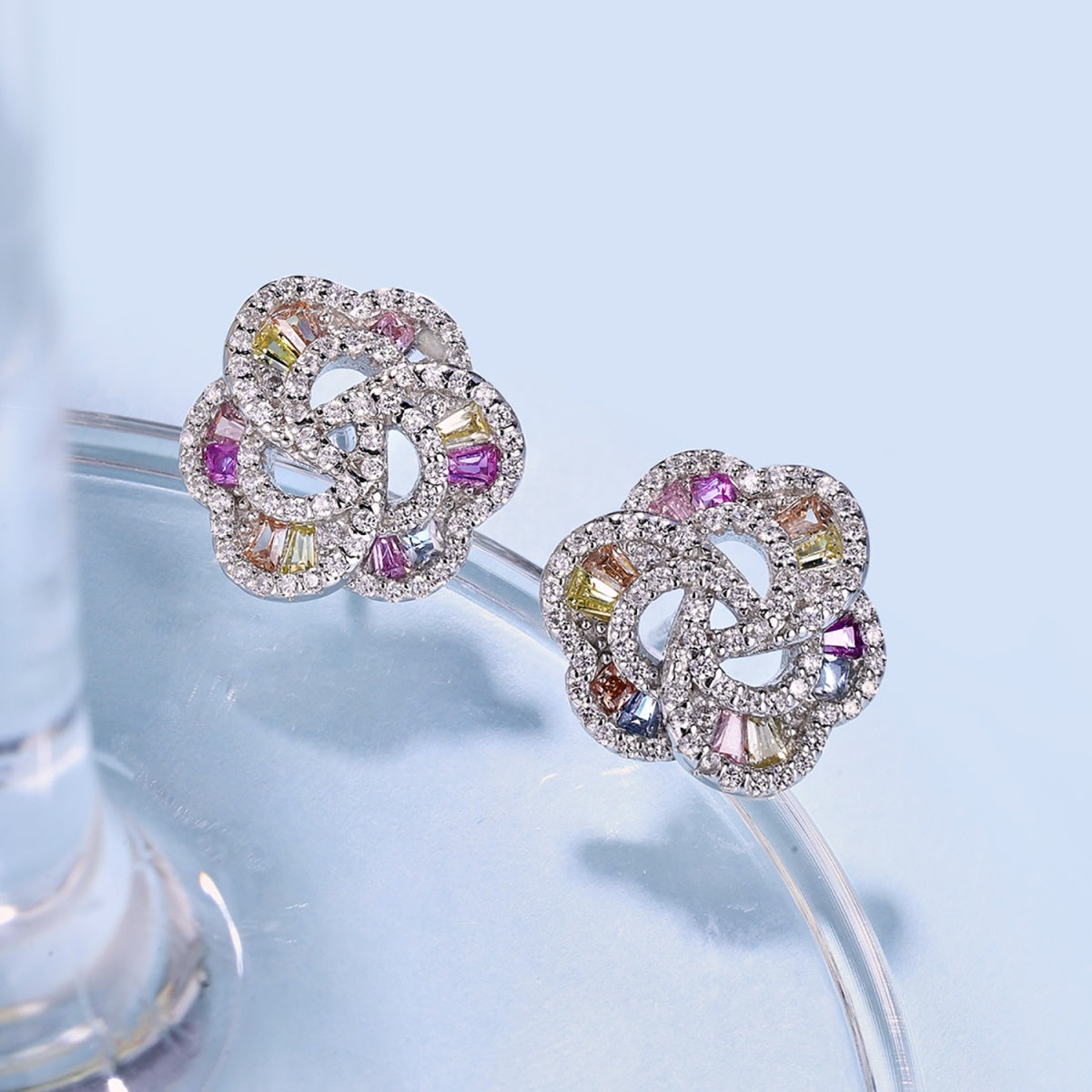 [AuraEcho]Exquisite Flower Shape Daily Earrings