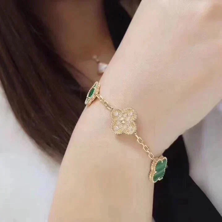 [AuraEcho] CLOVER 5 MOTIF MALACHITE BRACELET COLLECTION