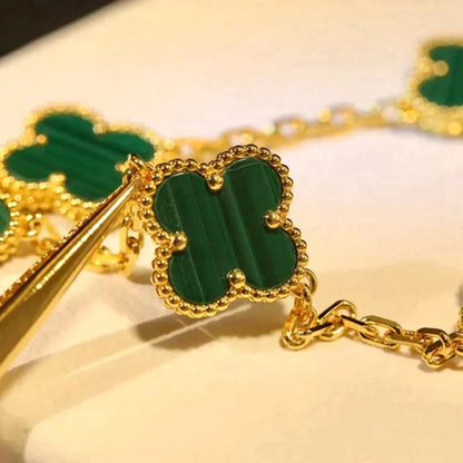 [AuraEcho] CLOVER 5 MOTIF MALACHITE BRACELET COLLECTION