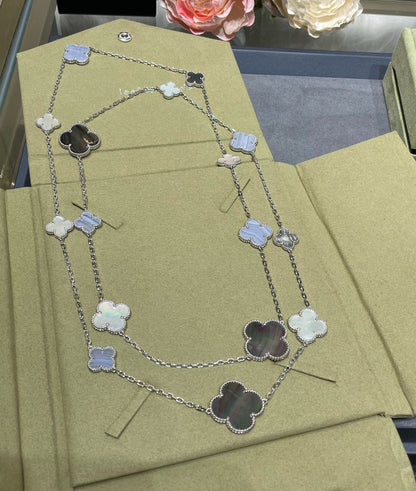 [AuraEcho]CLOVER 16 MOTIF CHALCEDONY MOP SILVER NECKLACE