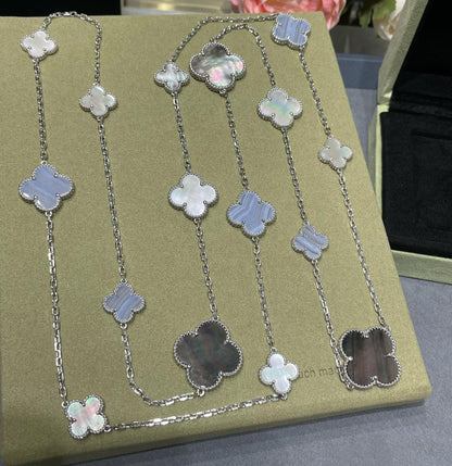 [AuraEcho]CLOVER 16 MOTIF CHALCEDONY MOP SILVER NECKLACE
