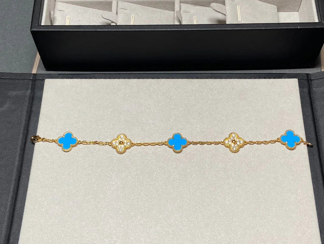 [AuraEcho] CLOVER 5 MOTIF BLUE AGATE BRACELET COLLECTION