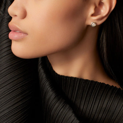 [AuraEcho]TRINITY STUD DIAMOND EARRINGS