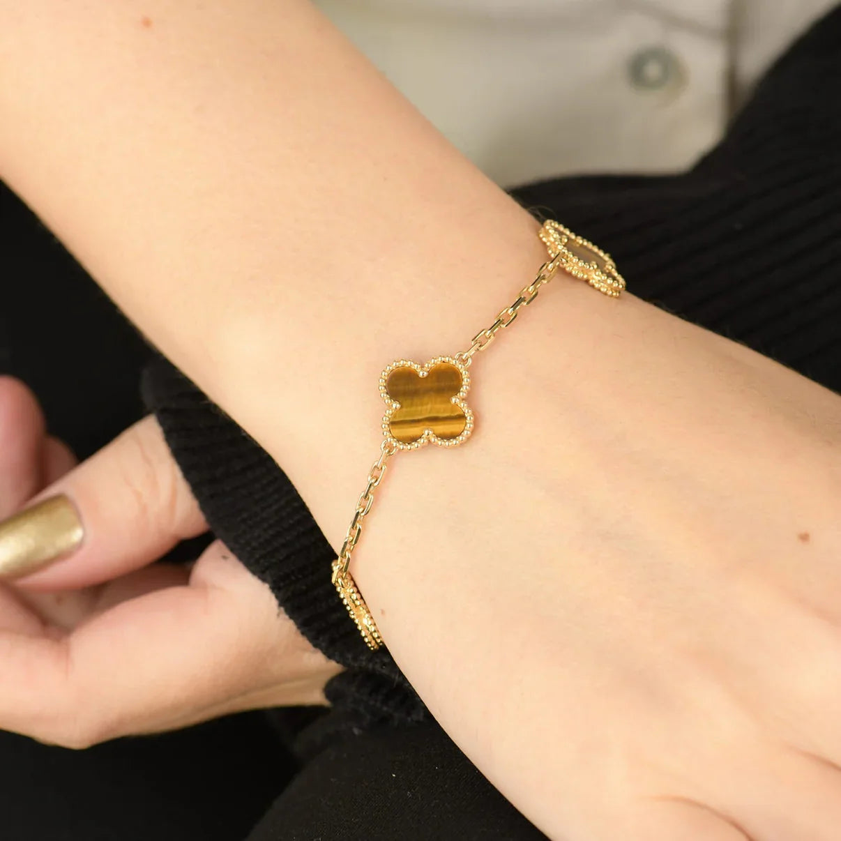 [AuraEcho] CLOVER 5 MOTIFS TIGER EYE BRACELET COLLECTION