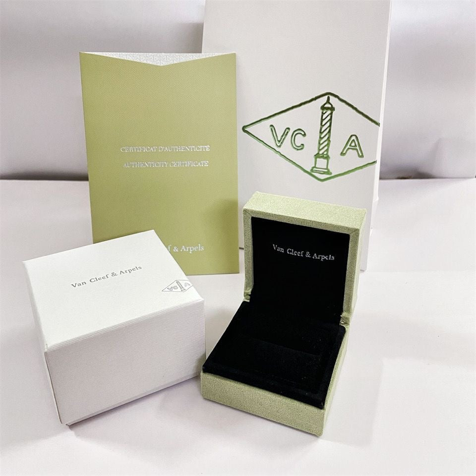 [AuraEcho] VA CLOVER BOX GIFT BAG