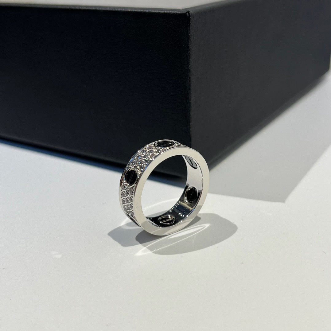 [AuraEcho]LOVE RING 5.5MM DIAMONDS PAVED CERAMIC