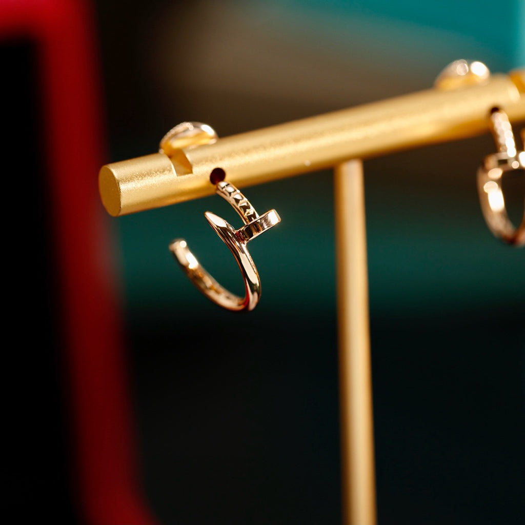 [AuraEcho]JUSTE NO DIAMOND SMALL EARRINGS