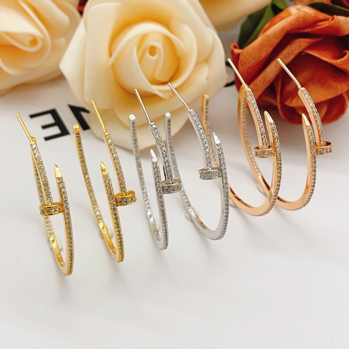 [AuraEcho]JUSTE FULL DIAMOND LARGE EARRINGS