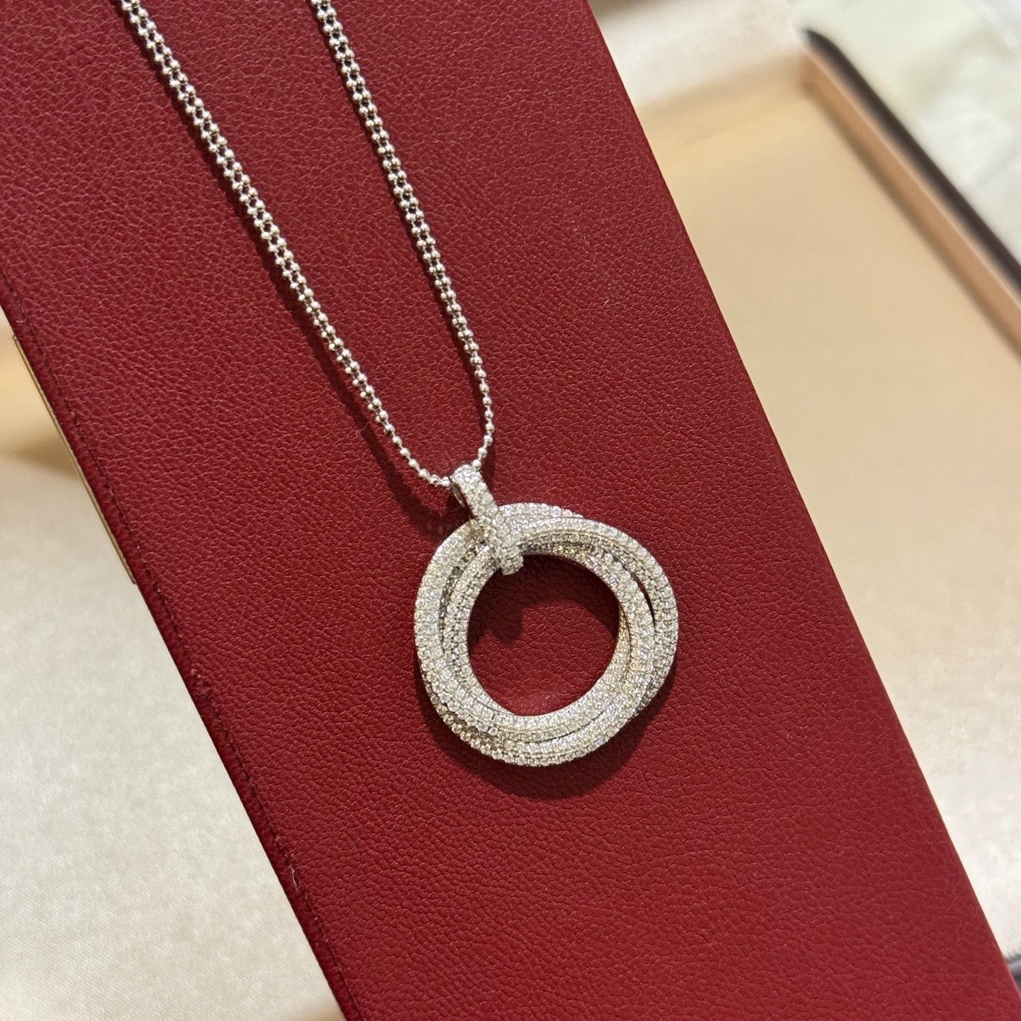 [AuraEcho]TRINITY LARGE FULL DIAMOND  NECKLACE