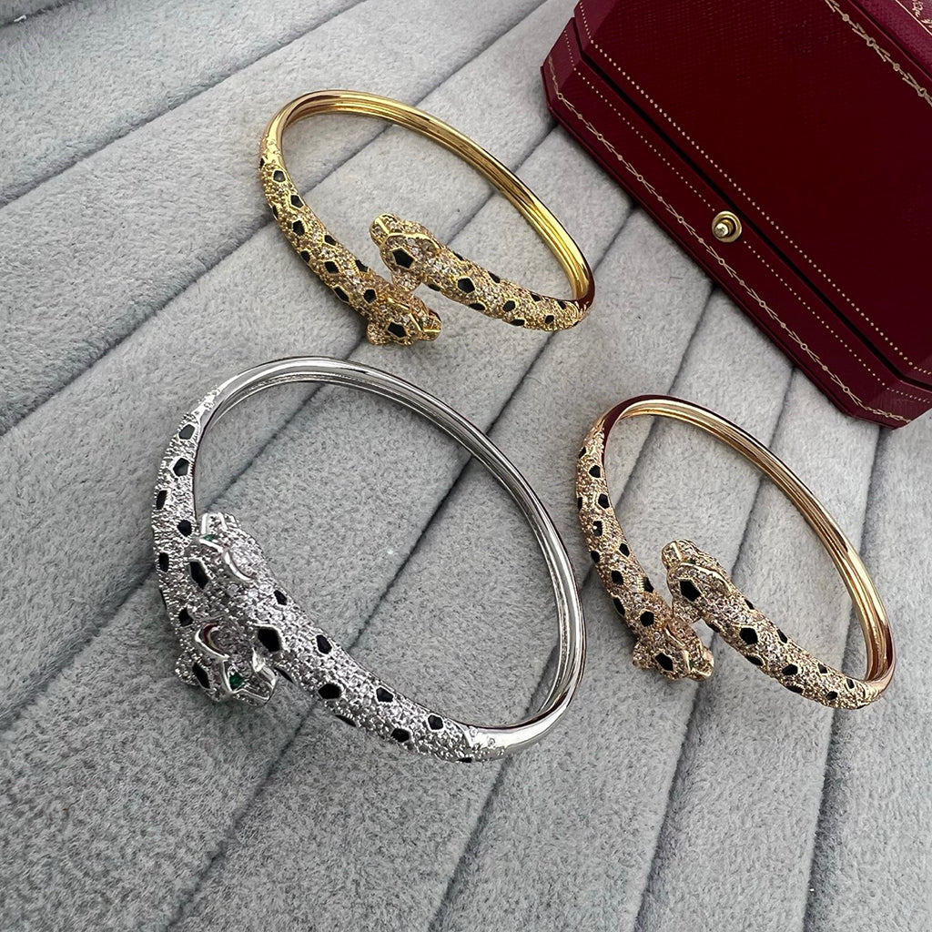 [AuraEcho]PANTHERE DOUBLE HEADED HALF DIAMOND OPEN BRACELET