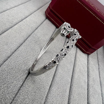 [AuraEcho]PANTHERE DOUBLE HEADED HALF DIAMOND OPEN BRACELET