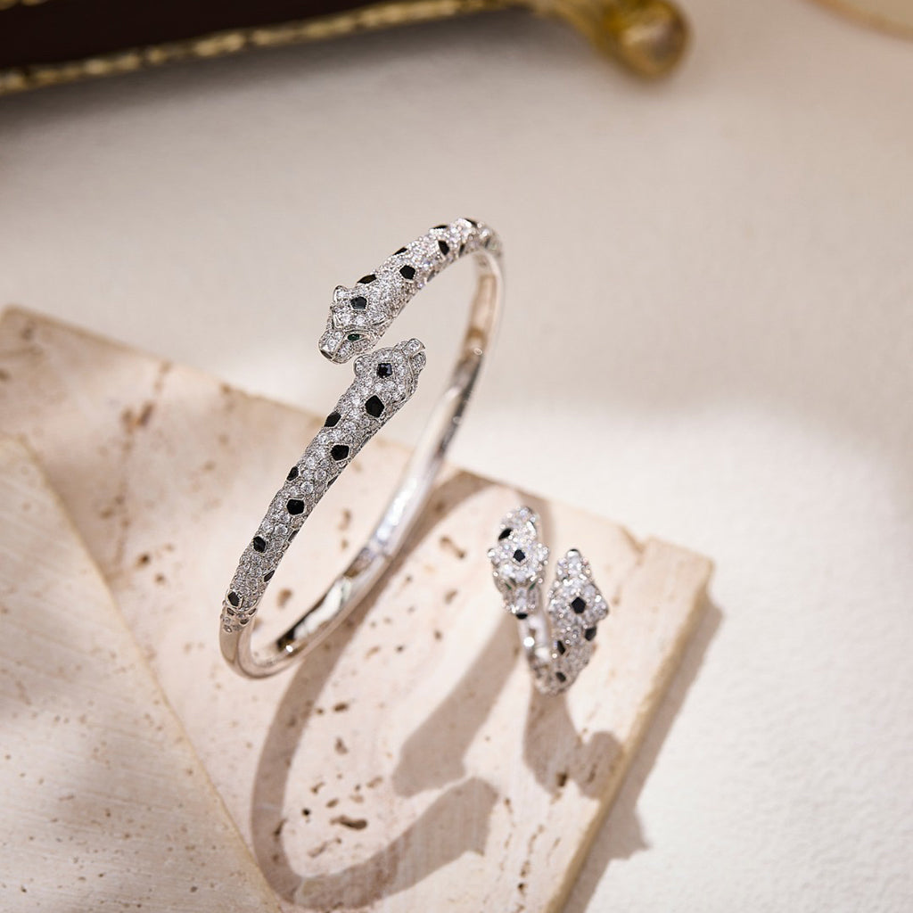 [AuraEcho]PANTHERE DOUBLE HEADED FULL DIAMOND  RING