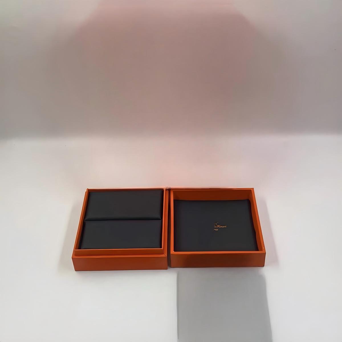 [AuraEcho] HM  BOX GIFT BAG