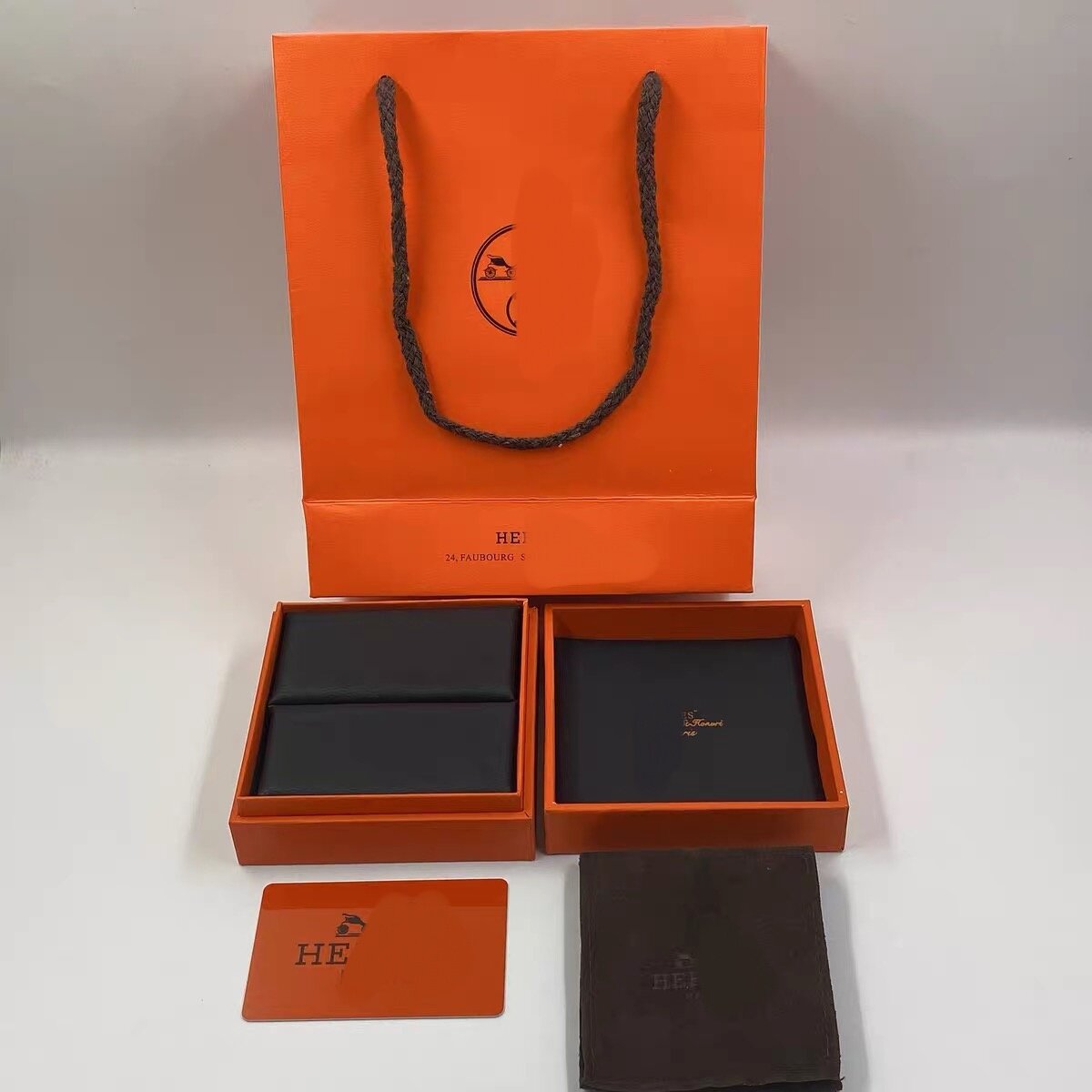 [AuraEcho] HM  BOX GIFT BAG