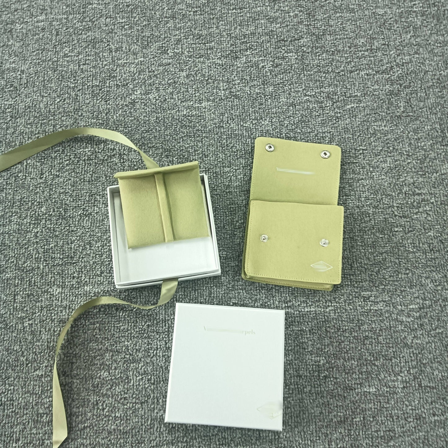 [AuraEcho] VA CLOVER BOX GIFT BAG