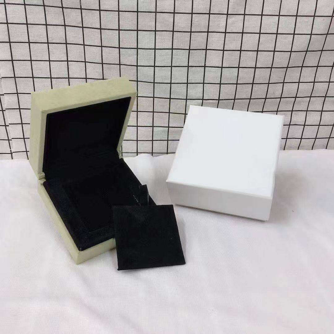 [AuraEcho] VA CLOVER BOX GIFT BAG