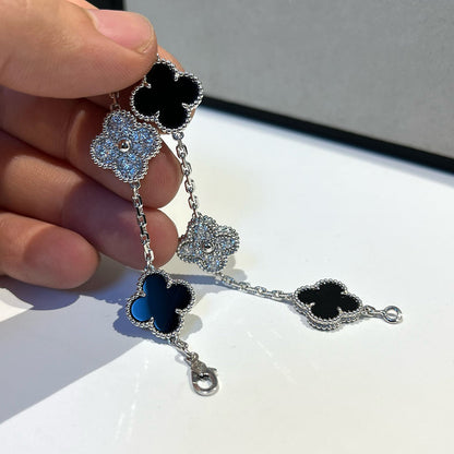 [AuraEcho] CLOVER 5 MOTIF ONYXS BRACELET COLLECTION