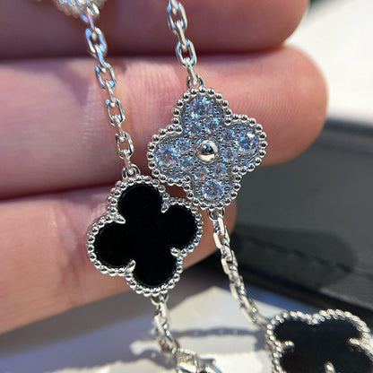 [AuraEcho] CLOVER 5 MOTIF ONYXS BRACELET COLLECTION