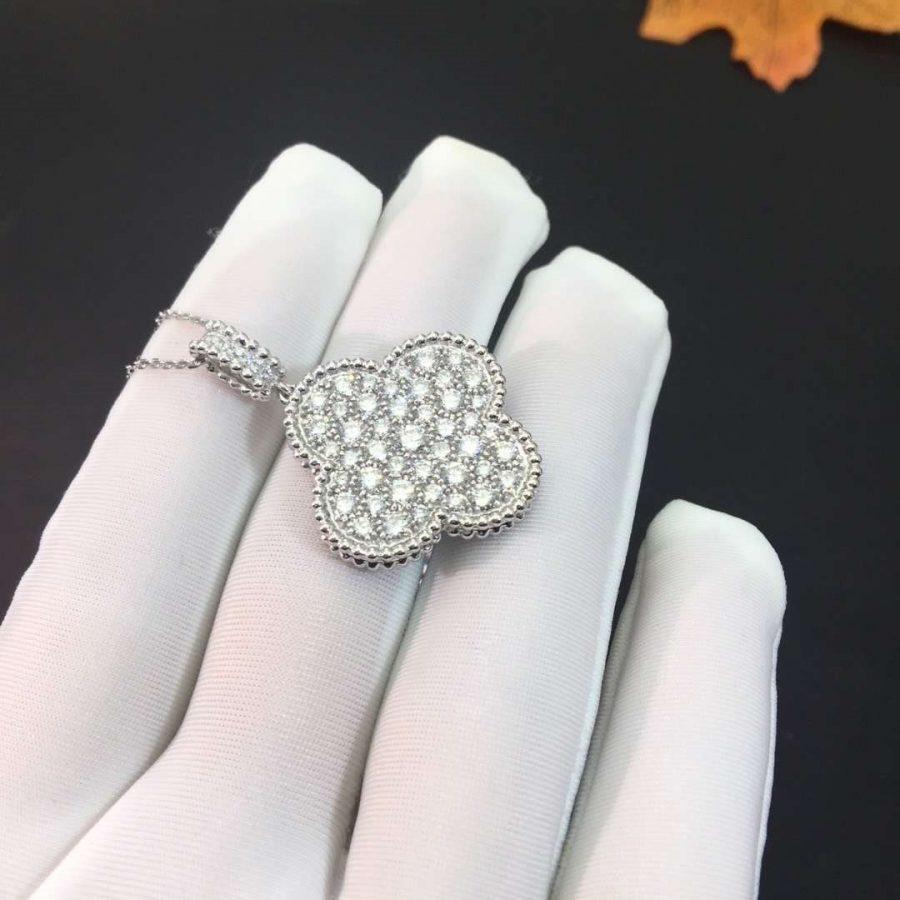 [AuraEcho]CLOVER 25MM SILVER FULL DIAMOND BIG CLOVER NECKLACE